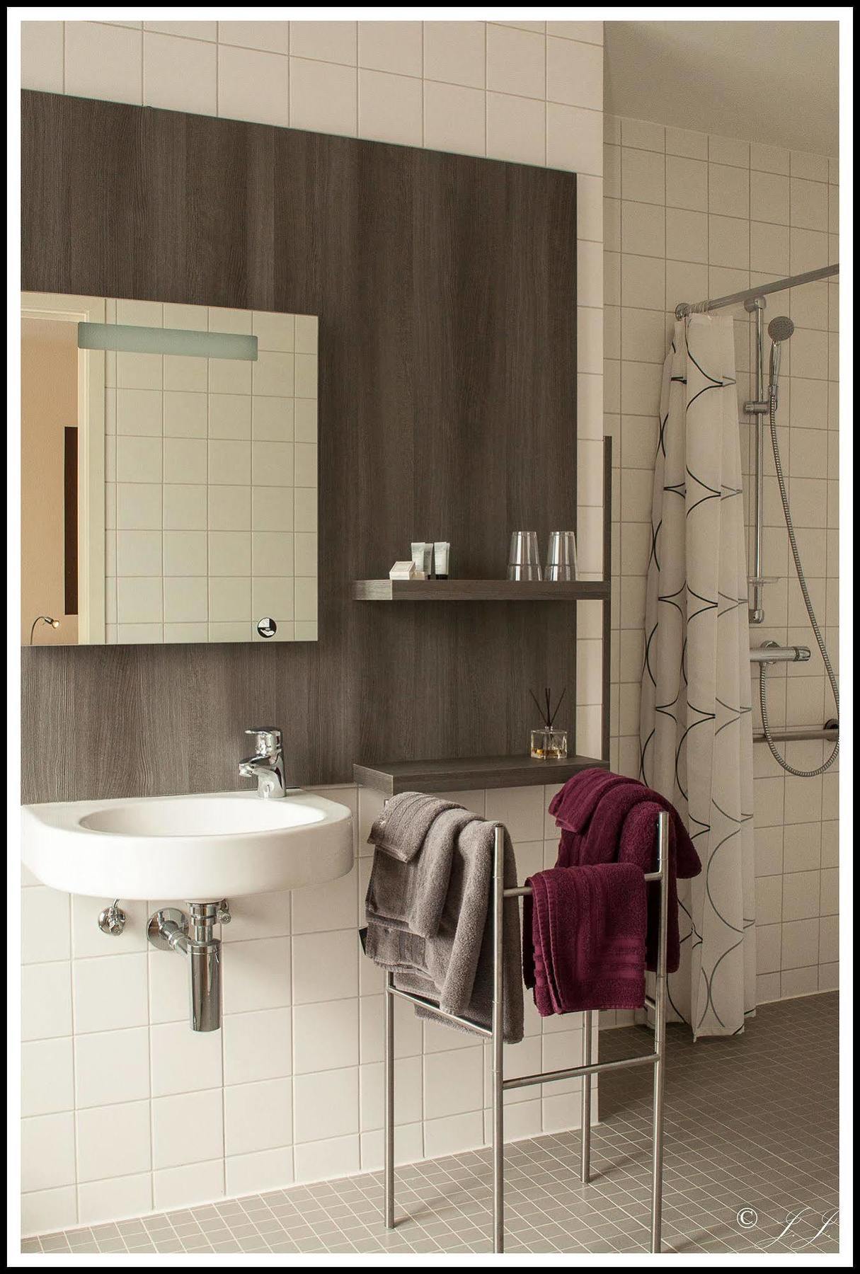 Hotel L'O De Vie Sint-Truiden Esterno foto