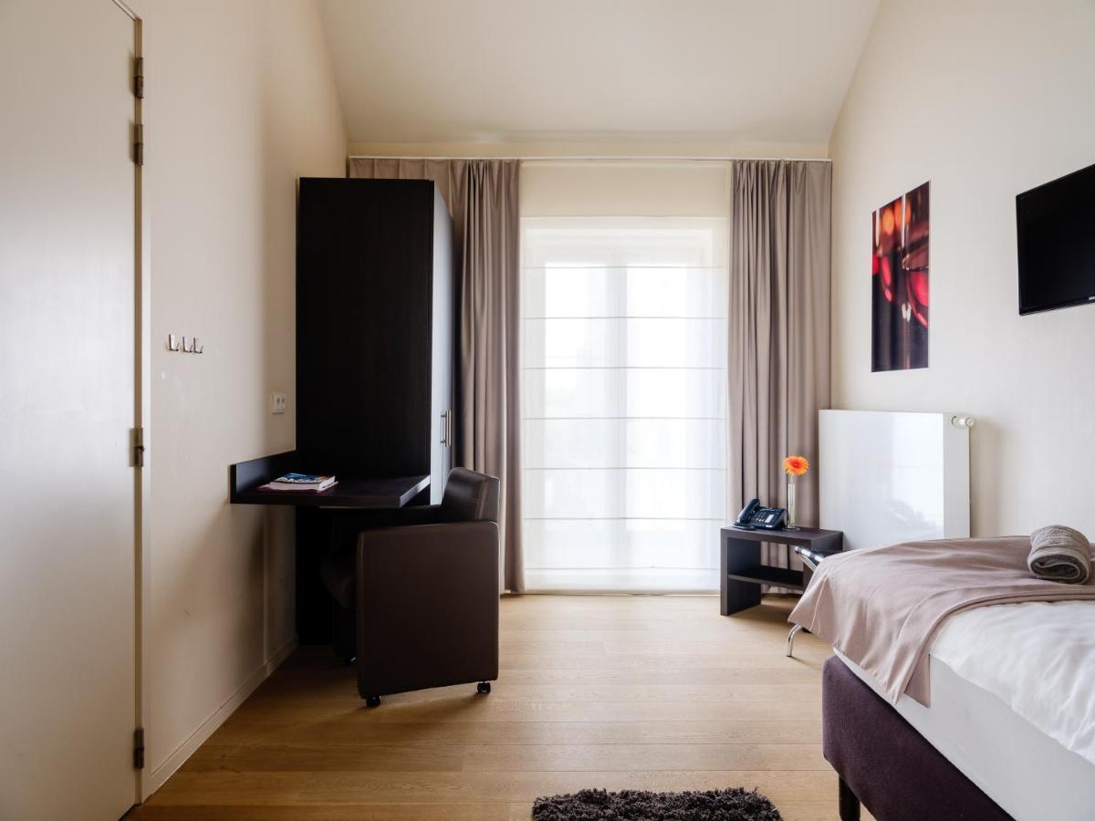 Hotel L'O De Vie Sint-Truiden Esterno foto